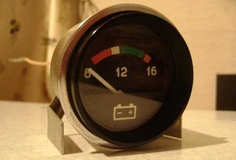 Инструменты и материалы для монтажа вольтметра